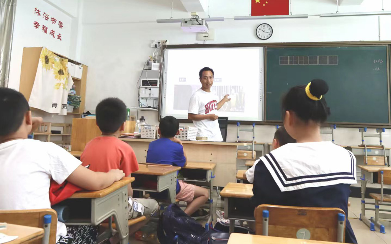 北仑钟公庙中心小学